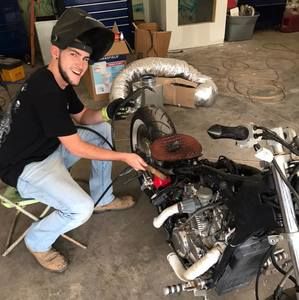 Meet your Posher, Vernon